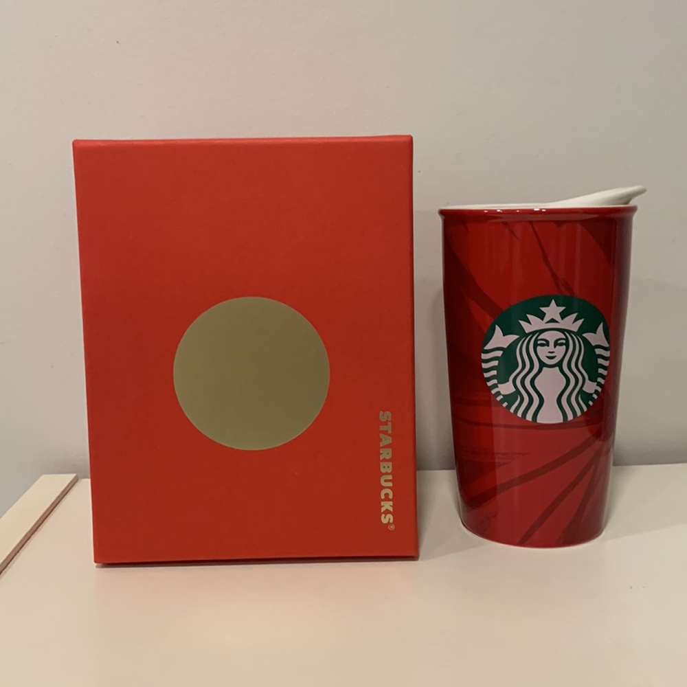 Starbucks ceramic tumbler for hot drink in red pattern 12 oz